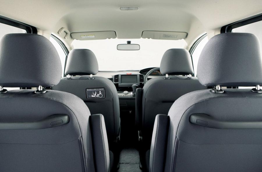  Honda Freed 2008 года  (фото 18 из 56)
